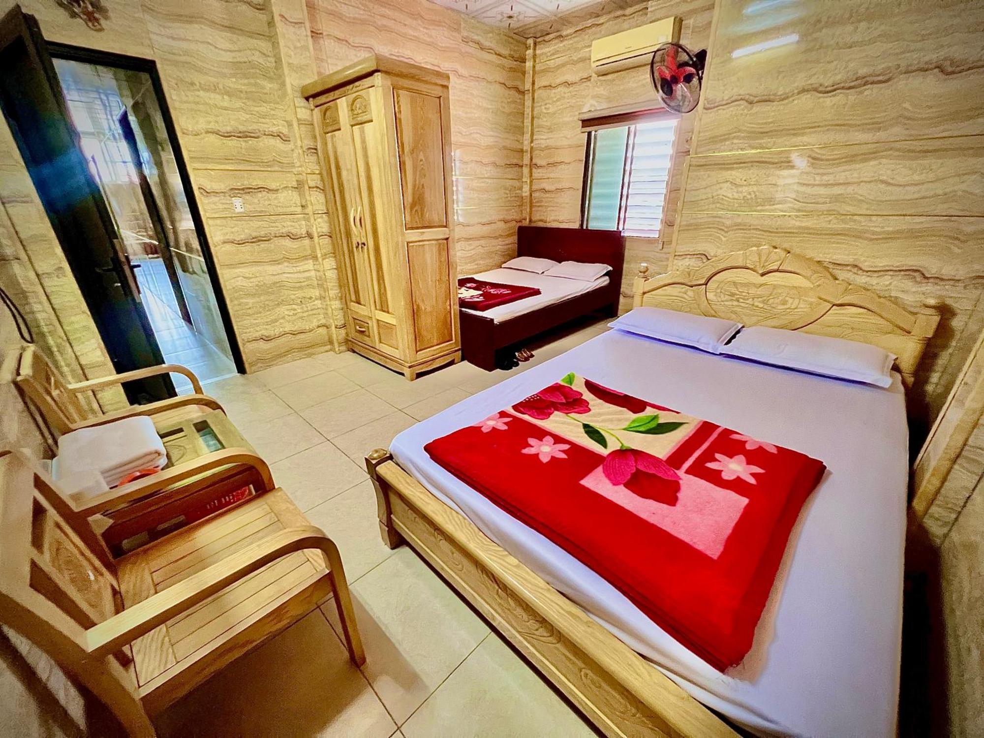Dong Ha Thanh Thuy Guesthouse מראה חיצוני תמונה