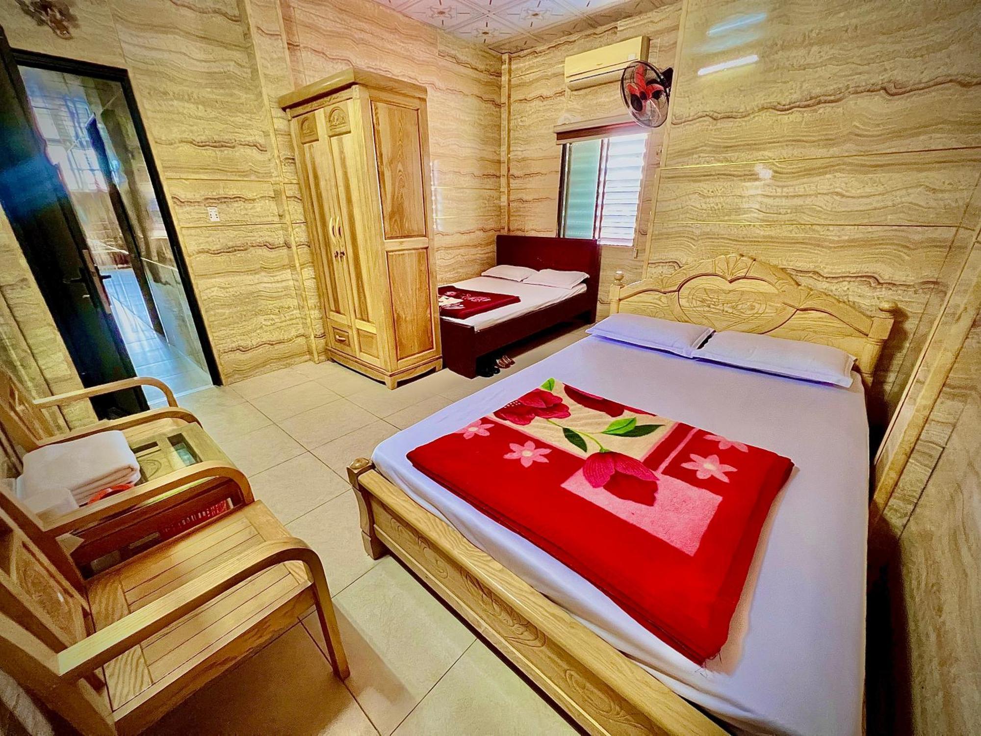 Dong Ha Thanh Thuy Guesthouse מראה חיצוני תמונה